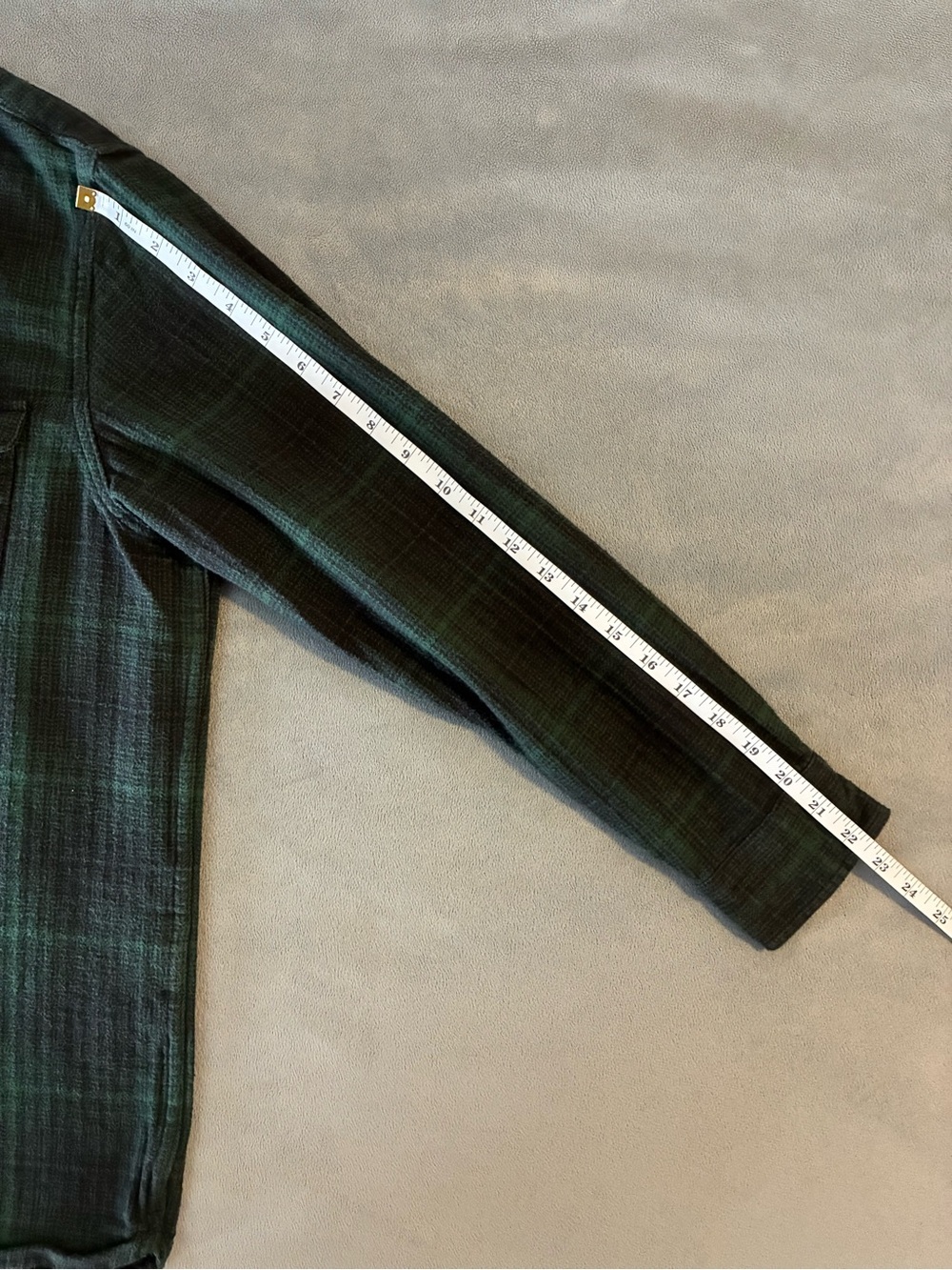 Levi's Forest Green Relaxed Fit Plaid Shirt - Picture 6 of 8